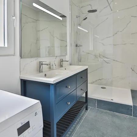 Dom wakacyjny Longere Renovee Avec Sauna Proche De La