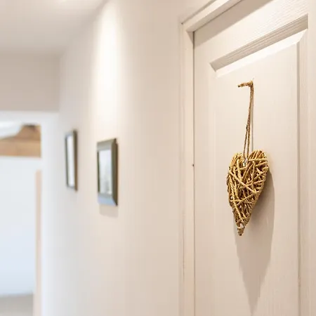 Casa de Férias Longere Renovee Avec Sauna Proche De La