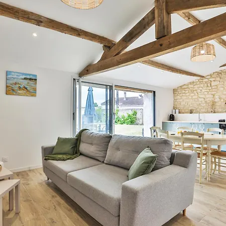 Casa de Férias Longere Renovee Avec Sauna Proche De La Longeville-sur-Mer